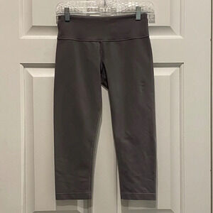 Lululemon wunder under crops 16303